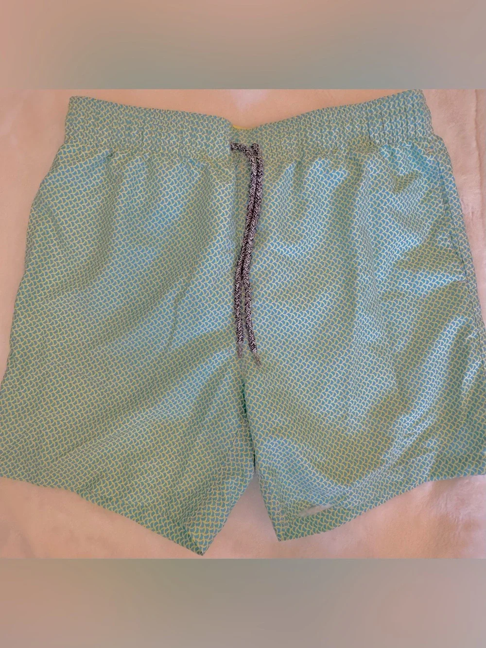 Michael’s Swimwear Swim Trunks - Green/Yellow Pattern Size Medium (32-34 waist)